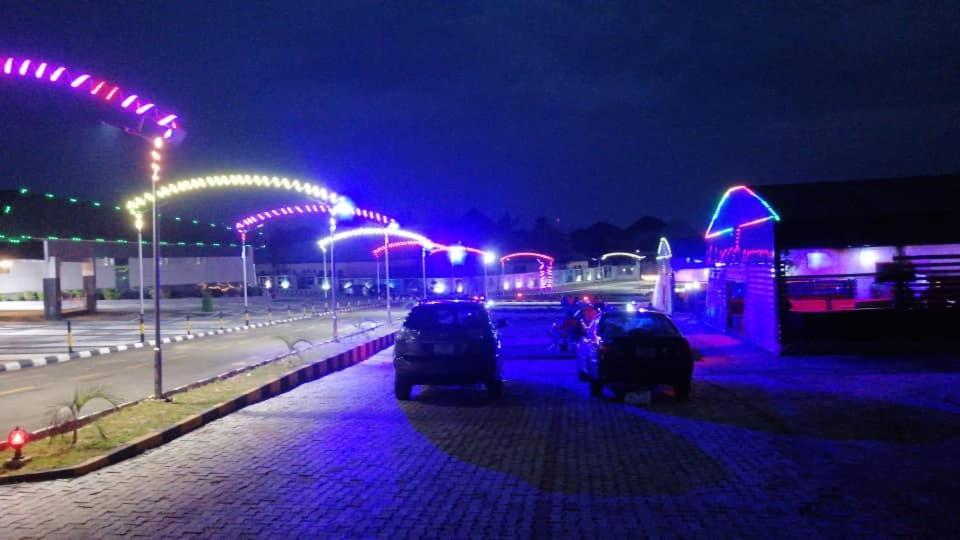 Murphy'S Mansion Resort Umuahia Екстер'єр фото